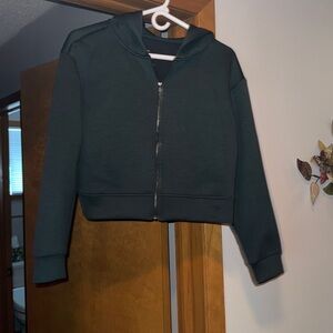 A New Day Womens Zip Up Hoodie Sweatshirt Casual Cropped Green Small
NWT